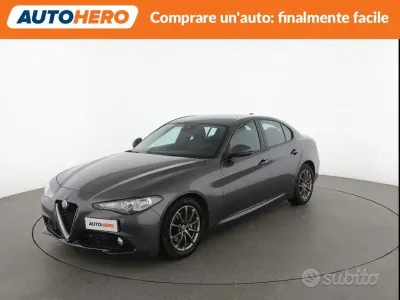 Usata Alfa Romeo Giulia Super 180 CV (132 kW) 2019 Grigio Berlina