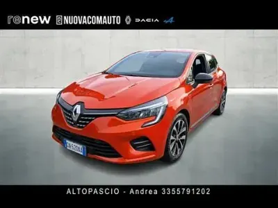 Usata Renault Clio V Intens 90 CV (66 kW) 2023 Utilitaria