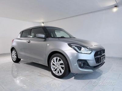 Usata Suzuki Swift Cool 83 CV (61 kW) 2021 Grigio Berlina