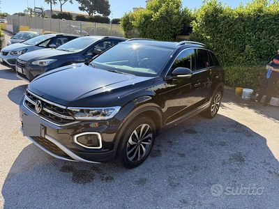 Usata VW T-Roc Style 116 CV (85 kW) 2024 Nero SUV