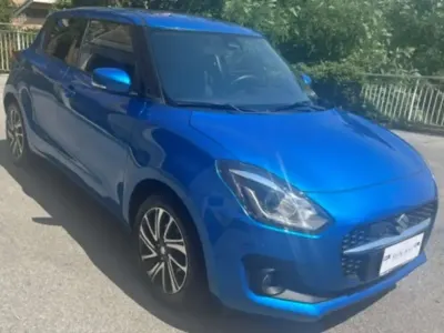 Usata Suzuki Swift 83 CV (61 kW) 2022 Blu azzorre Utilitaria