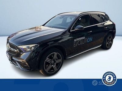 Usata Mercedes GLC300e Advanced 353 CV (259 kW) 2024 Nero metallizzato SUV