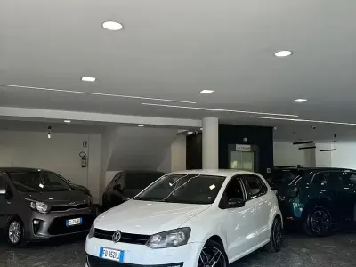 Usata VW Polo Trendline 90 CV (66 kW) 2012 Bianco Utilitaria