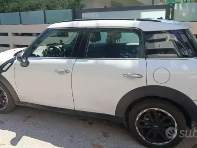 Usata Mini Countryman 90 CV (66 kW) 2016 Bianco SUV