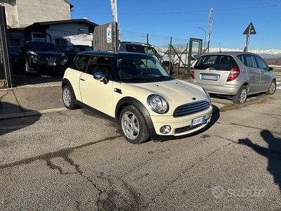 Bianco Usata 2009 Mini Cooper Utilitaria | 5990 € (Buon prezzo)