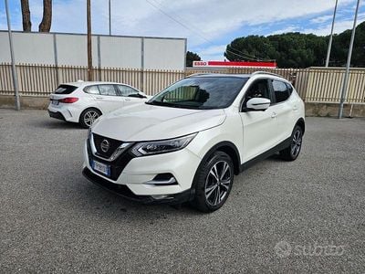 Usata Nissan Qashqai N-Connecta 116 CV (85 kW) 2018 Bianco SUV
