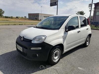 Usata Fiat Panda Pop 69 CV (50 kW) 2019 Bianco pastello Utilitaria