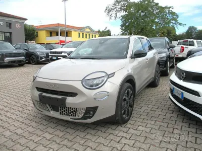 Usata Fiat 600 La Prima 101 CV (74 kW) 2025 Marrone SUV