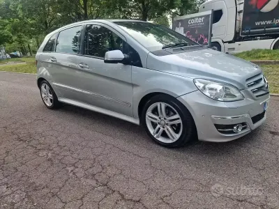 Gebraucht Mercedes B200 Chrome 140 PS (102 kW) 2009 Grau Van / Kleinbus