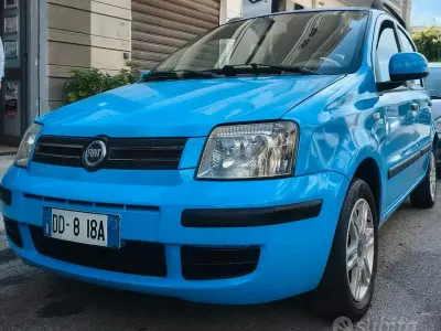 Usado Fiat Panda Dynamic 69 HP (50 kW) 2006 Azul Citadino