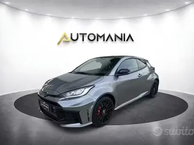 Usata Toyota Yaris 280 CV (205 kW) 2024 Other Utilitaria