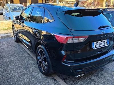 Usata Ford Kuga 120 CV (88 kW) 2021 Nero SUV