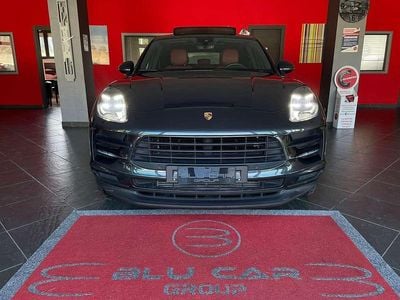 Usata Porsche Macan 252 CV (185 kW) 2021 Grigio SUV