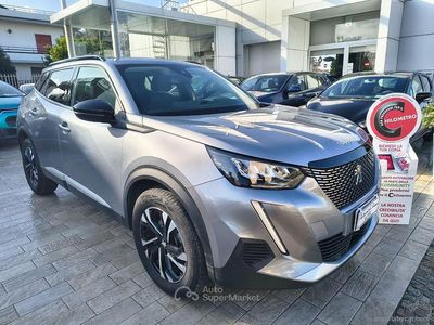Usata Peugeot 2008 Allure 131 CV (96 kW) 2022 Grigio SUV