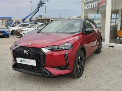 Usata DS Automobiles DS3 Opera 131 CV (96 kW) 2023 Rosso diva SUV