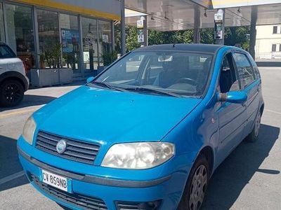 Usata Fiat Punto 75 CV (55 kW) 2005 Blu Utilitaria
