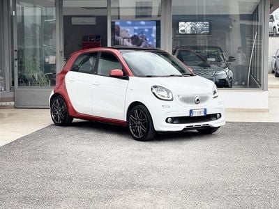 Usata Smart ForFour Brabus 109 CV (80 kW) 2018 Bianco Utilitaria