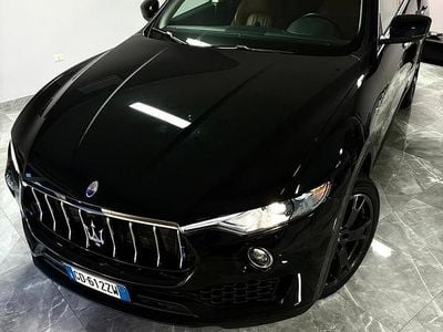 Usata Maserati Levante GranLusso 350 CV (257 kW) 2021 Nero SUV