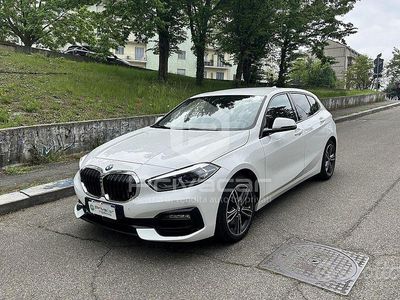 Usata BMW 116 Sport Line 116 CV (85 kW) 2020 Bianco Utilitaria