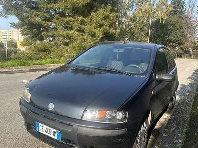 Usata Fiat Punto 86 CV (63 kW) 2003 Nero Utilitaria