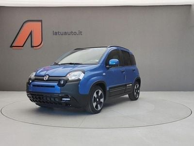 Usata Fiat Panda Cross Cross 70 CV (51 kW) 2024 Blu Utilitaria