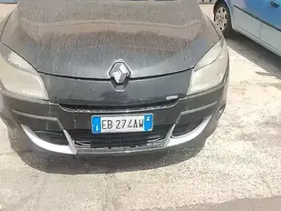 Usata Renault Mégane 110 CV (80 kW) 2010 Berlina
