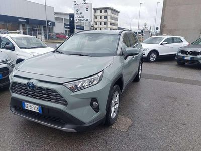 Usata Toyota RAV4 Hybrid Business Edition 178 CV (130 kW) 2021 Verde SUV