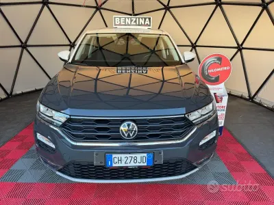 Usata VW T-Roc Business 116 CV (85 kW) 2021 Grigio SUV