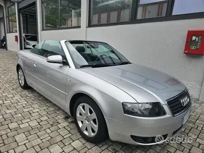 Usata Audi A4 Cabriolet 163 CV (119 kW) 2003 Grigio Cabrio