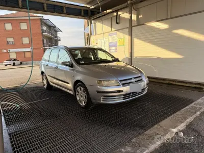Usata Fiat Stilo Wagon 120 CV (88 kW) 2006 Grigio Station wagon