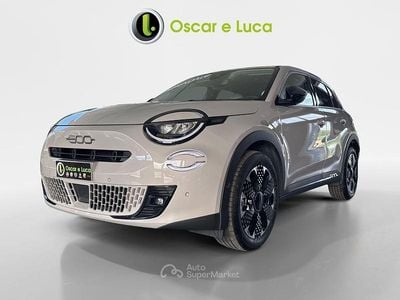 Usata Fiat 600 La Prima 110 CV (80 kW) 2024 Beige SUV