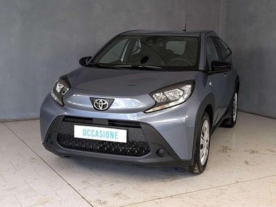 Usata Toyota Aygo X Active 72 CV (52 kW) 2025 Grigio SUV