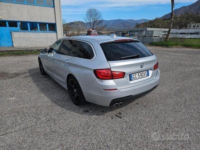Usata BMW 530 258 CV (189 kW) 2013 Grigio Station wagon