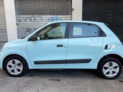 Usata Renault Twingo Life 30 kW (42 CV) 2023 Blu/azzurro Utilitaria