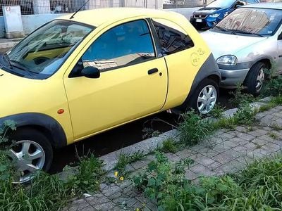 Usata Ford Ka 60 CV (44 kW) 2000 Giallo Utilitaria