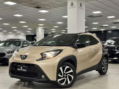 Oro Usata 2023 Toyota Aygo X Trend SUV | 14.900 € (Buon prezzo)