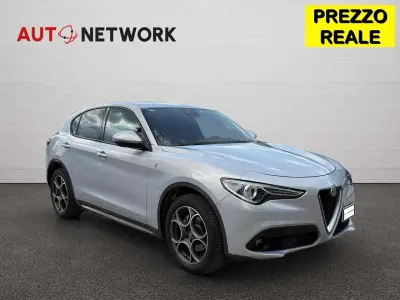 Usata Alfa Romeo Stelvio Ti 209 CV (153 kW) 2022 Argento SUV