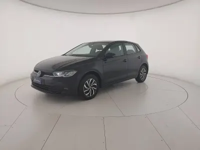 Usata VW Polo Life 95 CV (69 kW) 2025 Deep black perlato Utilitaria