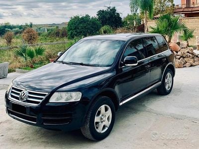 Begagnad VW Touareg R 174 HK (127 kW) 2005 Svart SUV