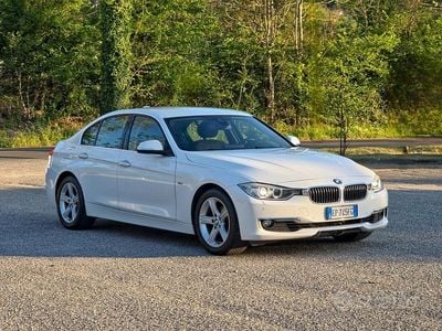 Käytetty BMW 320 184 HP (135 kW) 2012 Valkoinen Sedan