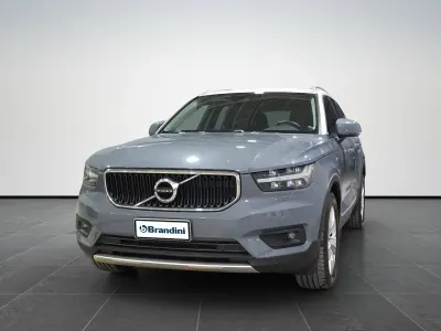 Begagnad Volvo XC40 Business Edition 150 HK (110 kW) 2019 Grå SUV