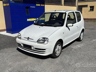 Occasion Fiat 600 54 ch (39 kW) 2010 Blanc Citadine