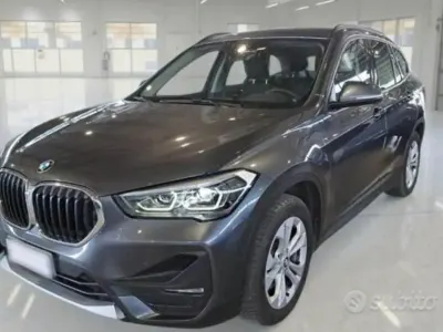 Usata BMW X1 Advantage 125 CV (91 kW) 2021 Grigio SUV
