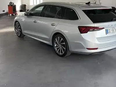 Usata Skoda Octavia 150 CV (110 kW) 2021 Station wagon