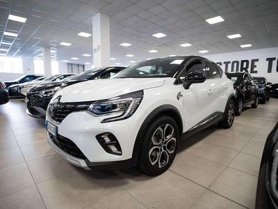 Usata Renault Captur Intens 160 CV (117 kW) 2020 Bianco SUV