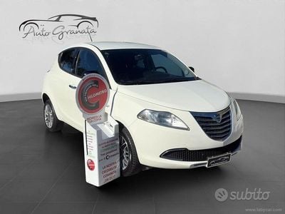 Usata Lancia Ypsilon Gold 85 CV (62 kW) 2013 Utilitaria