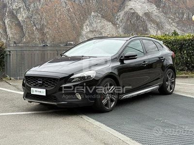 Usata Volvo V40 Summum 254 CV (186 kW) 2013 Nero Utilitaria