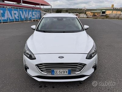 Usata Ford Focus 120 CV (88 kW) 2021 Bianco Station wagon