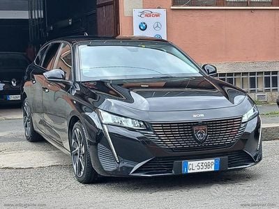 Occasion Peugeot 308 Allure 131 ch (96 kW) 2022 Noir Break