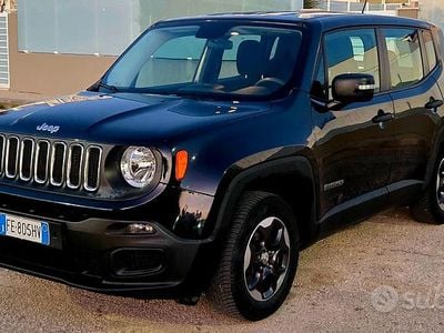 Usata Jeep Renegade Sport 110 CV (80 kW) 2016 Nero SUV